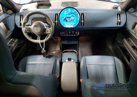 2025 Mini Countryman S All4 из США, поврежденный, VIN WMZ23GA09S7R22591